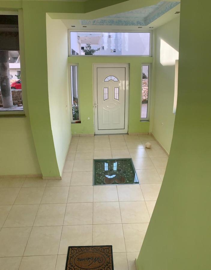 Villa Sopebra Sarandë エクステリア 写真
